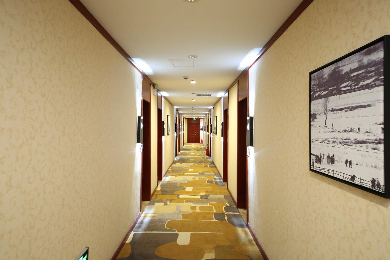 Chonpines Hotel צ'נגצ'ון מראה חיצוני תמונה